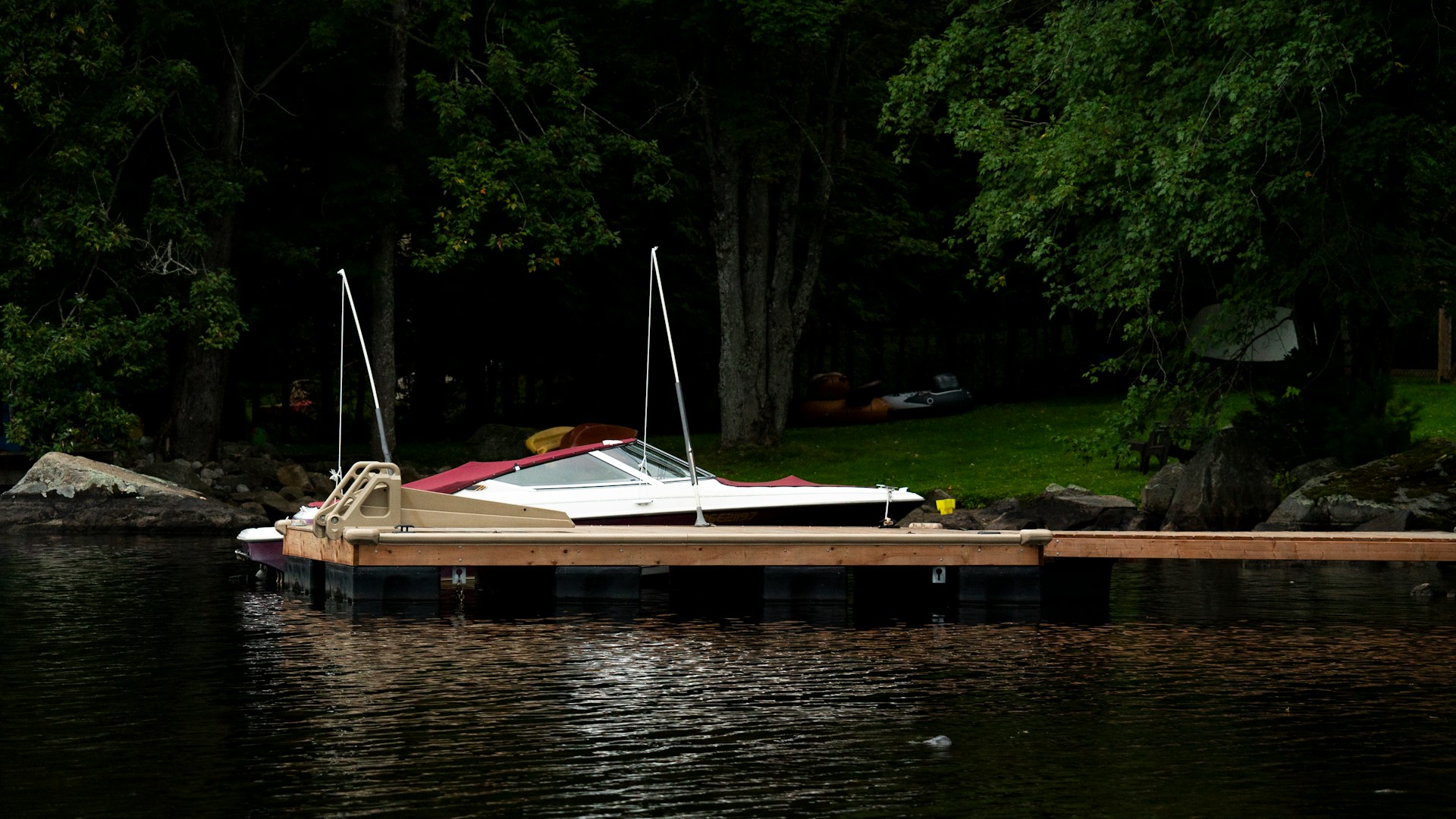 moteur bateau pour les eaux douces